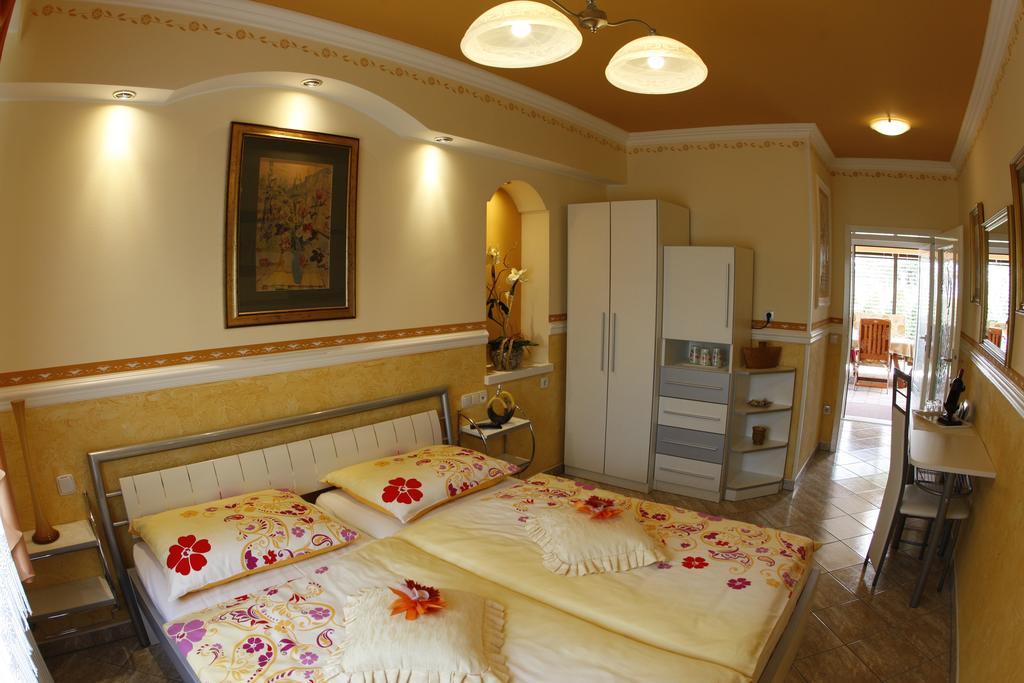 Rooms Beros Maribor Chambre photo